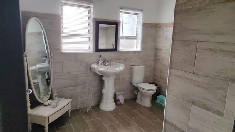 3 Bedroom Property for Sale in Uitenhage Rural Eastern Cape